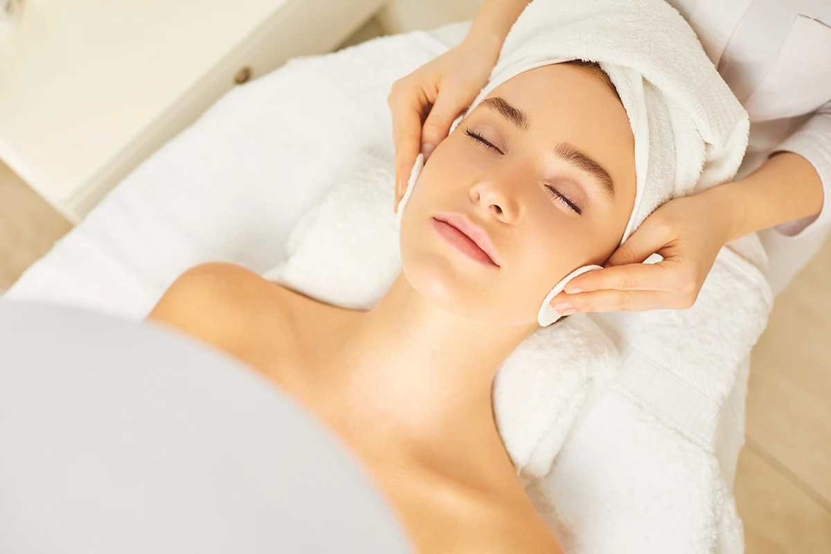 Hypochlorous Acid (HOCl) as a Skin Cleanser in Cosmetic Facial Plastic Surgery: An Explainer